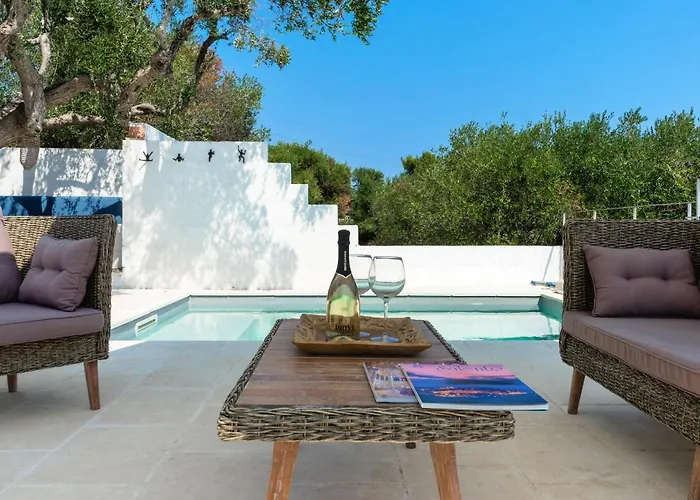 Adria - Vista Mare Con Piscina E Terrazza Privata Gagliano del Capo